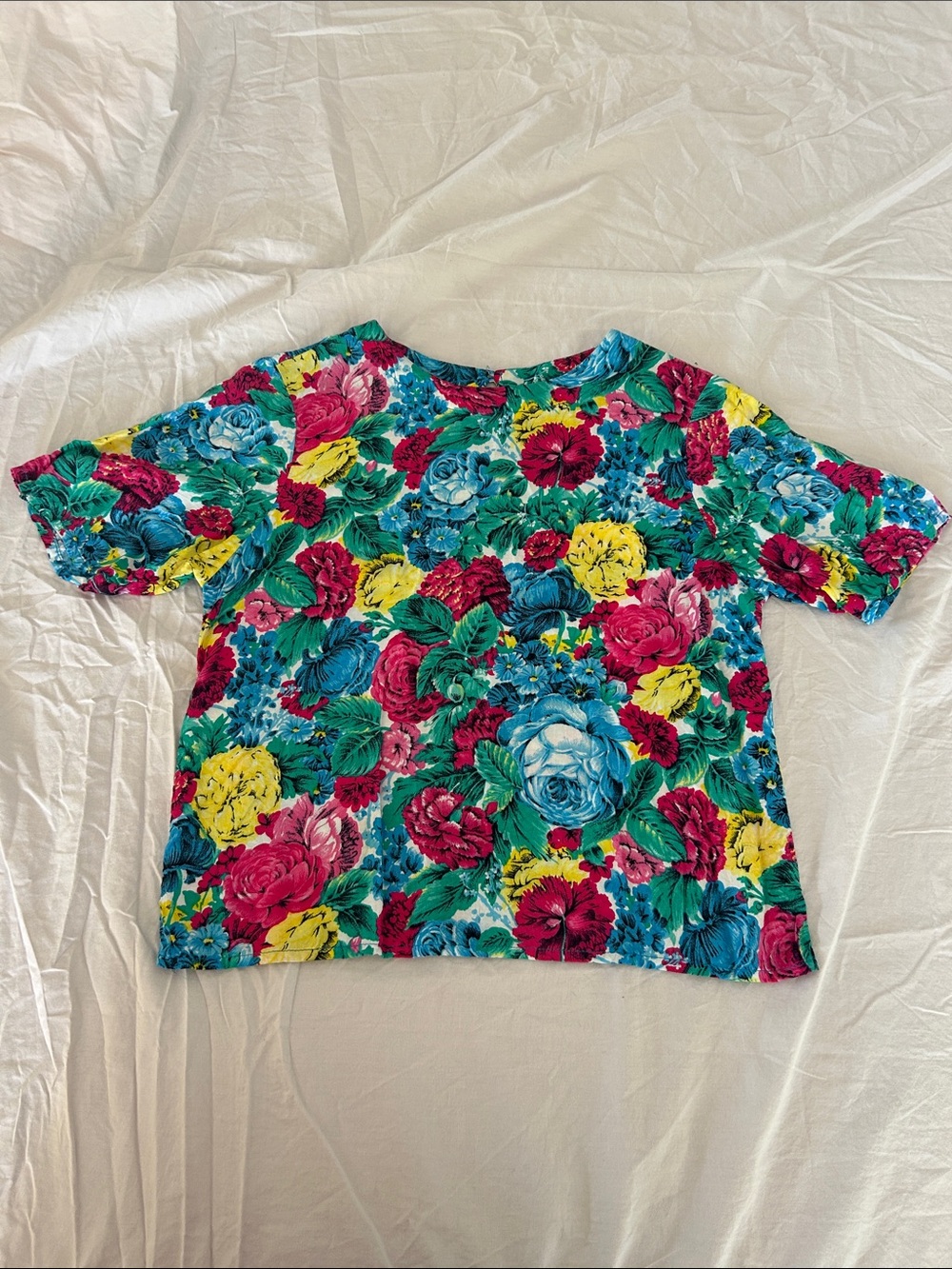 vintage floral Short-Sleeve top in Multicolor